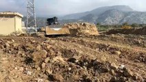 Kayıp Mine'nin arandığı kazı bölgesine yeni iş makineleri sevk edildi