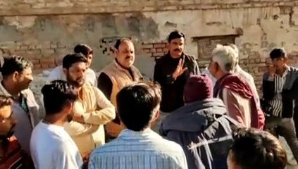 सवा लाख रुपए लूट ले गए बाइक सवार