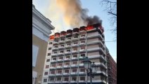 Incendio in un condominio a Taranto, morta una donna tra le fiamme