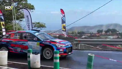 Un virage en rallye pas facile à négocier