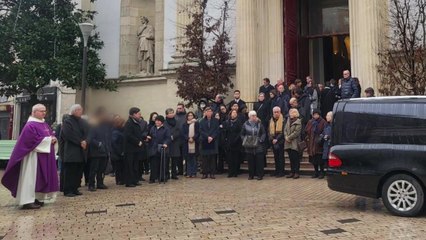 '은막의 여왕' 윤정희 파리서 영면...한국에선 위령미사 / YTN