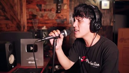 Michael Jackson - Beat It (Acoustic Cover)