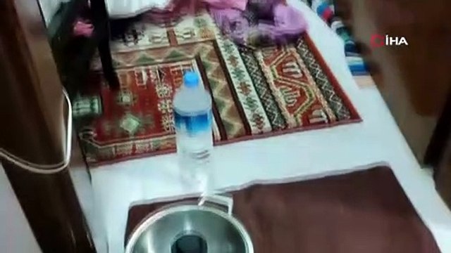 Girdikleri apartmanda 9 daireyi soyup sırra kadem bastılar