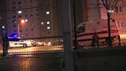 Alev alev yanan evlerini gözyaşları içinde çaresizlikle izlediler