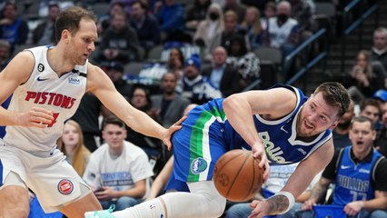 Game Recap: Mavericks 111, Pistons 105