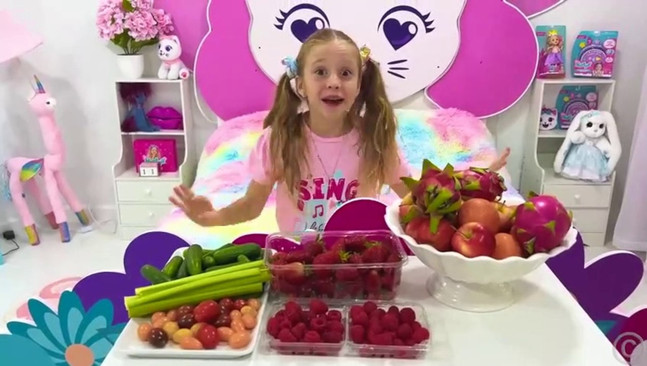 Nestia teaches dad to eat healthily and play sports - Kids Fun