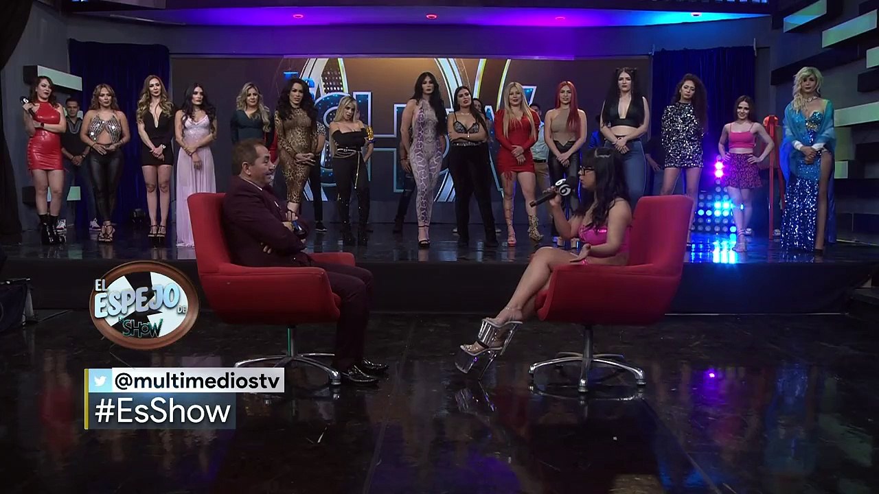 Ella es 'Robertita' la nueva y sensual chica de 'Es Show'