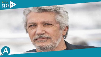 Alain Chabat : pourquoi il a dirigé les comédiens « depuis les toilettes » sur le tournage d'Astérix