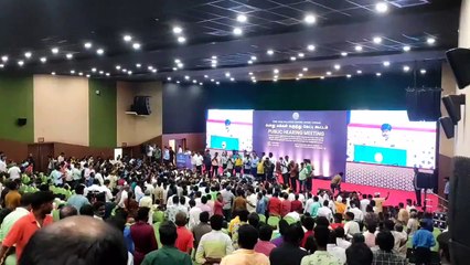 VIDEO: करुणानिधि की याद में कलम स्मारक को लेकर मची खींचतान, सीमन ने कहा- तोड़ देंगे स्मारक