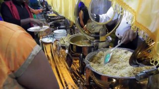 Huge Veg & Non Veg Food In Indian Wedding Ceremony _ Biryani _Chicken_Fish _Gulab Jamon_Halva