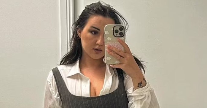 À 27 ans, elle est pédophobe et réclame des zones réservées aux adultes car elle en a « marre de voir des enfants partout »