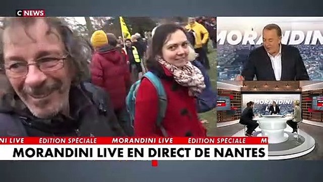 Réforme des retraites - L'équipe de Morandini Live prise à partie en plein direct lors du blocage du lycée Racine à Paris: Les grévistes veulent interrompre le tournage et ne pas être filmés - VIDEO