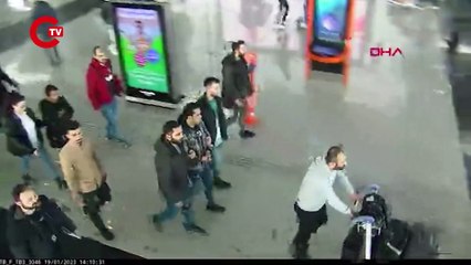 İstanbul Havalimanı'nda İran'dan gelen iki yolcu, üzerlerine sarılı uyuşturucuyla yakalandı