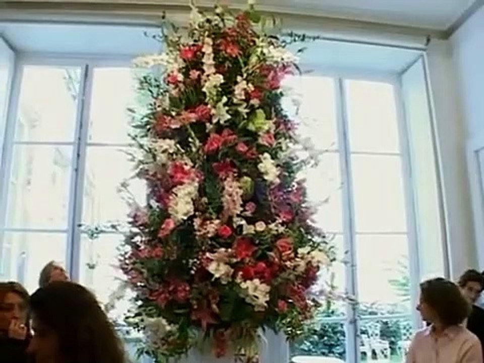 Viktor and Rolf: Because We're Worth It! | movie | 2006 | Official