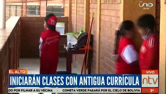 Magisterio Urbano de El Alto se niega a aplicar la nueva malla curricular