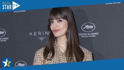 "Boule au ventre", "rejetée, nulle et moche" : Clara Luciani harcelée au collège, son douloureux tém