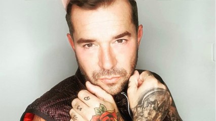 GALA VIDEO - Mathieu (L’amour est dans le pré) : cheveux blond, kilt… Ce look qui détonne !