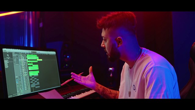 Kurtuluş Kuş & Burak Bulut - Es Deli Deli - Blow crazy - Turkish Music