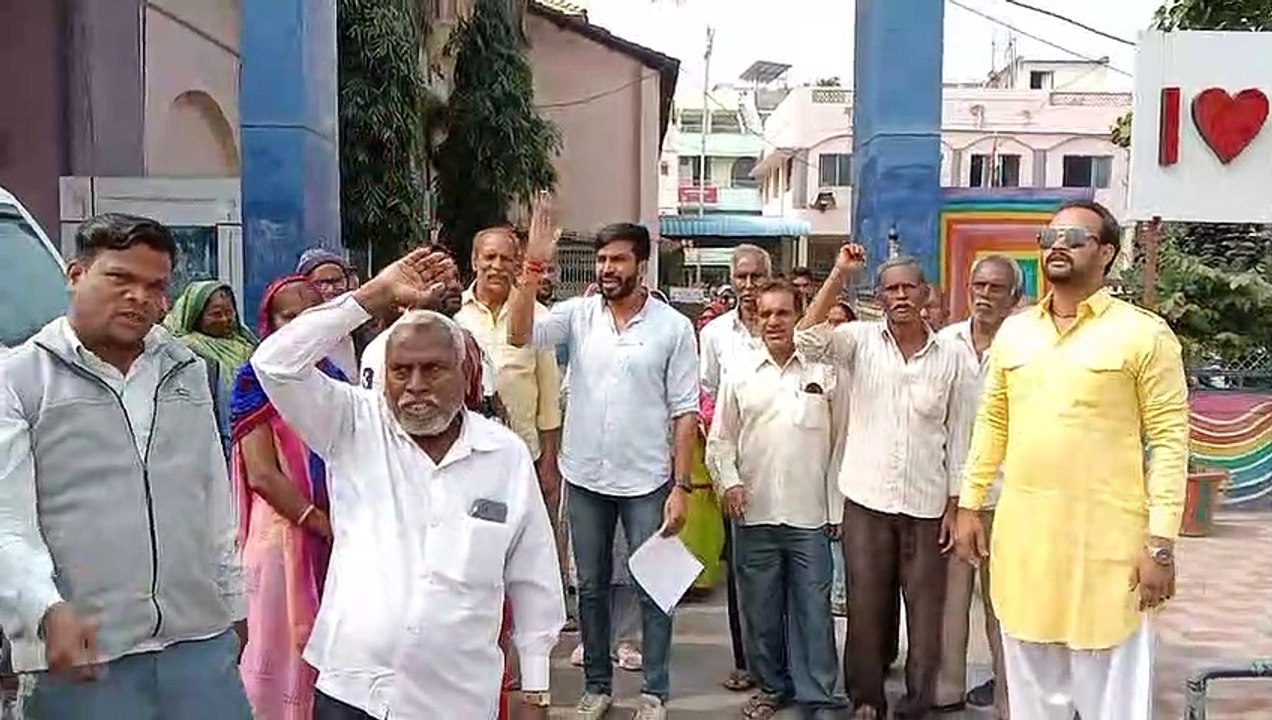 video- अवैध कॉलोनी से वसूल रहे पूरा टैक्स, फिर भी सुविधा नहीं