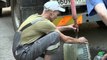 أزمة شح المياه النقية تزيد من معاناة سكان مقاطعة دونيتسك مع دخول الشتاء