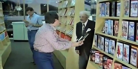 La Lola nos lleva al huerto | movie | 1984 | Official Trailer