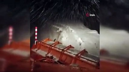 Kar nedeni işle yolda kalan Adanalıların imdadına böyle yetiştiler!