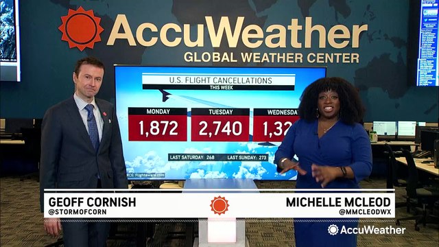 Major ice storm leads to more than 1,000 cancelled flights across the US