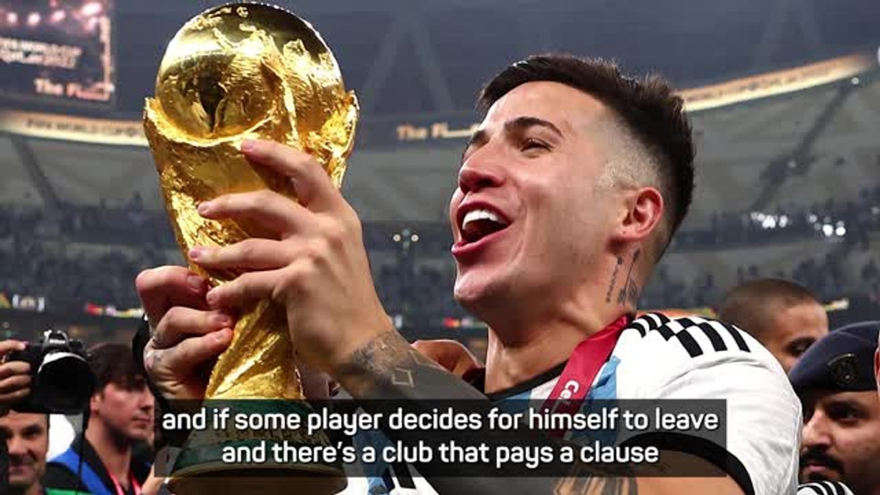 Fernandez to Chelsea 'is done' says Benfica coach Schmidt