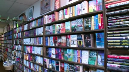 Love Between the Covers | movie | 2015 | Official Trailer