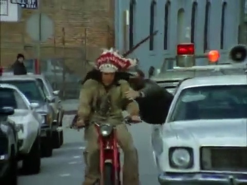 Hill Street Blues - Se5 - Ep09 - Low Blow HD Watch