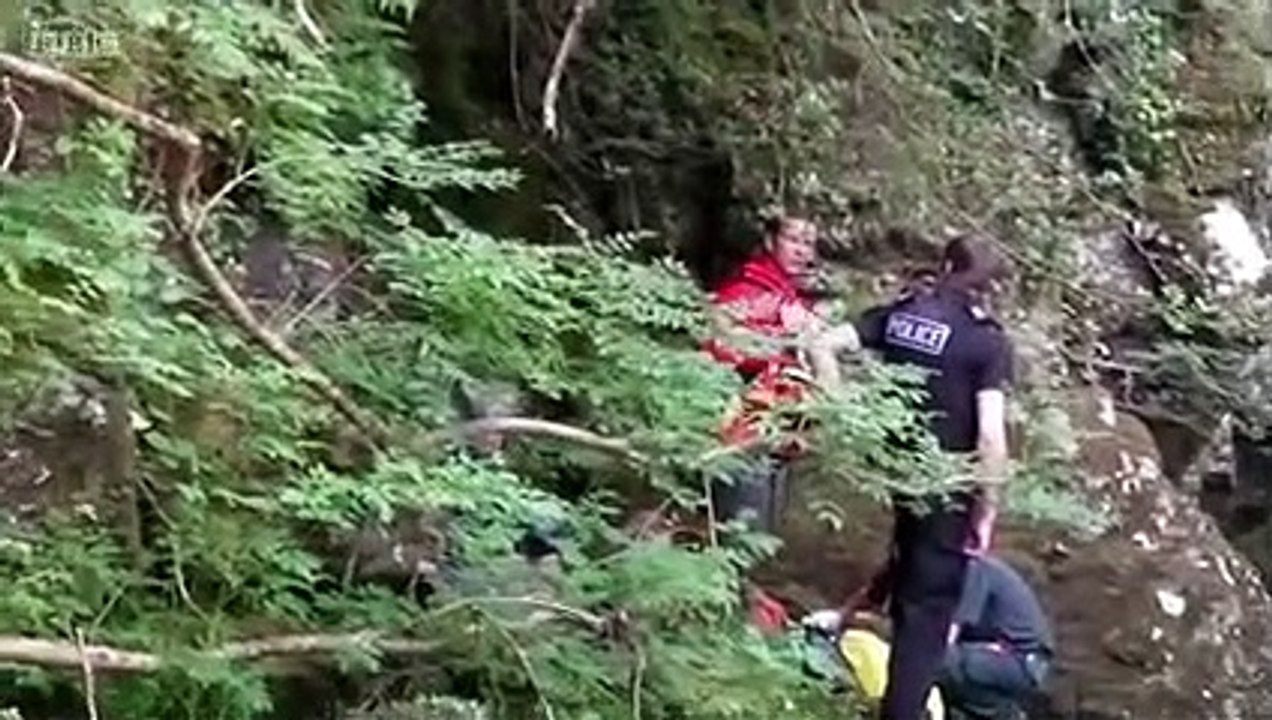 Close Calls - On Camera - Se6 - Ep09 HD Watch