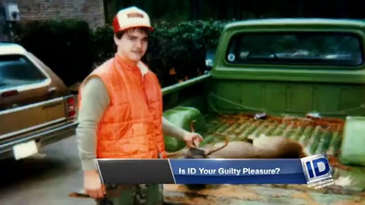 Mur-'der Comes to Town - Se3 - Ep08 HD Watch