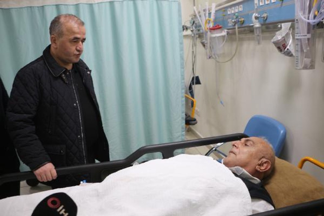 TOKAT'TA YOLCU OTOBÜSÜ DEVRİLDİ 1 ÖLÜ, 15 YARALI