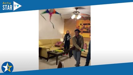 Il rate la pinata mais pas son ami... et ça fait très mal !