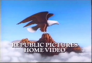 Mrs. Munck | movie | 1995 | Official Trailer