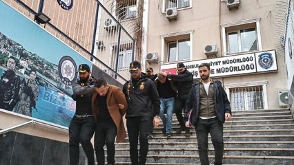 ARNAVUTKÖY'DE 2 MİLYON LİRALIK GASPIN ŞÜPHELİLERİ YAKALANDI