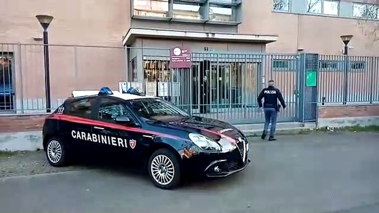 Milano, ragazza trovata morta allo Iulm