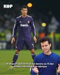  D'où vient le rituel de CRISTIANO RONALDO pour tirer les coups-francs 