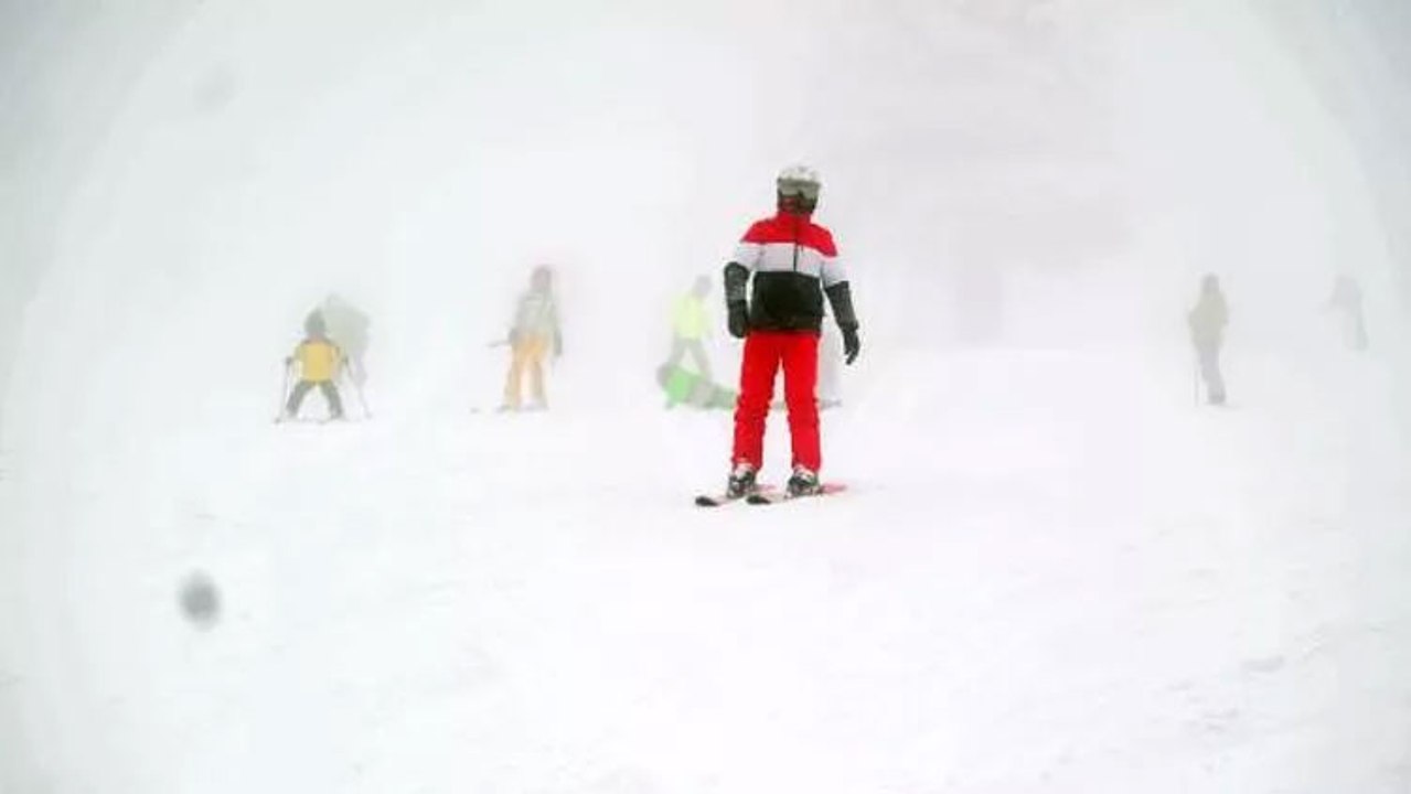 Uludağ'da kar kalınlığı 55 santimetreye ulaştı