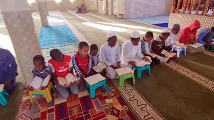 Kur'an Yakılmasına Karşı 40 Ülkede Hatmi Şerifler Okundu