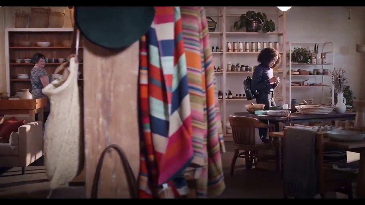 Trinkets - Se2 - Ep05 HD Watch