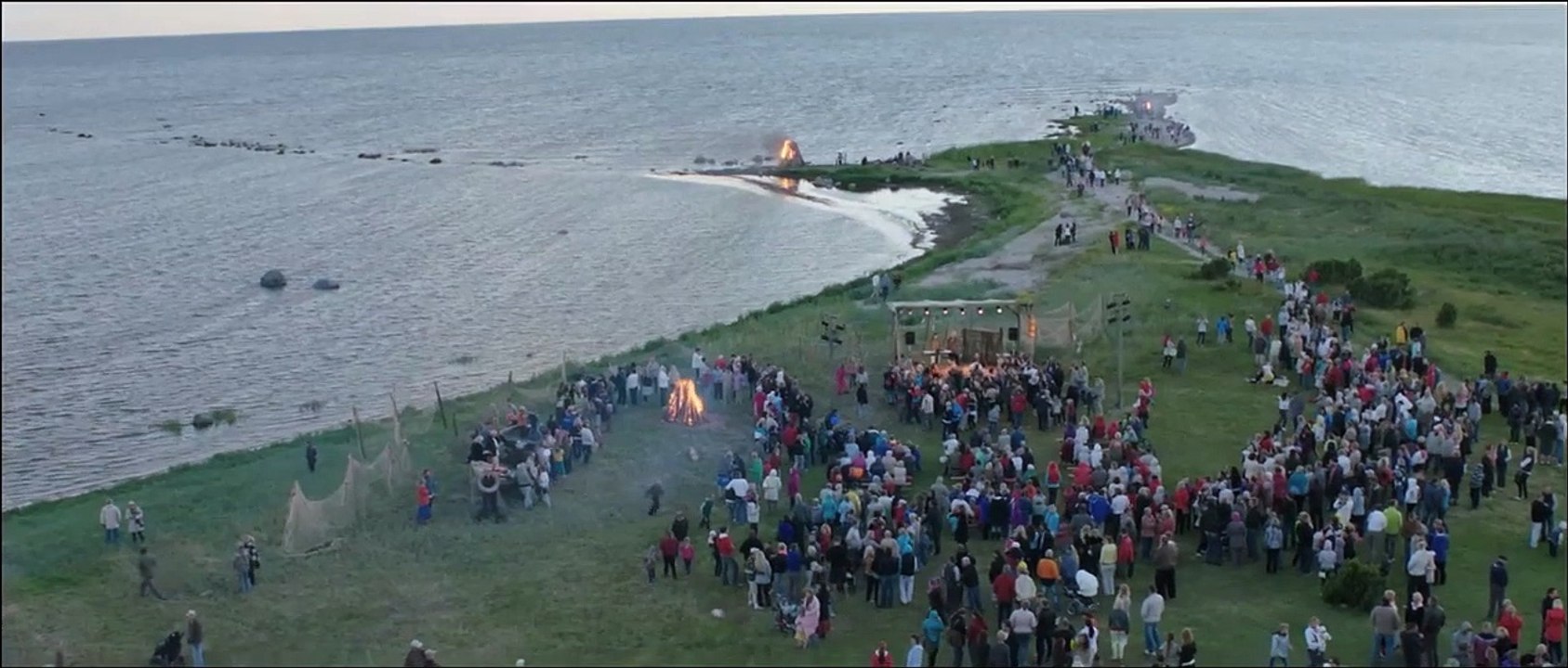 Love Is Blind movie 2013 Official Trailer video Dailymotion