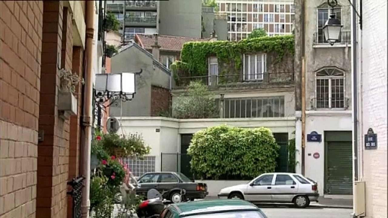 Caché | movie | 2005 | Official Trailer