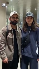 Virat Kohli और Anushka Sharma ने मुस्कुराते हुए पैपराजी दिए पोज #shorts