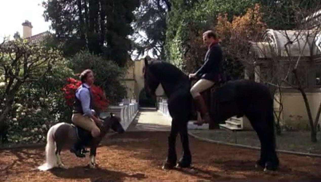 Running Wilde | show | 2010 | Official Trailer