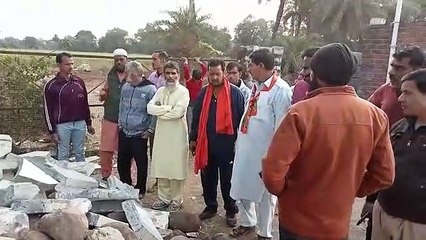 पार्षद रुपेश लोक्स का वार्डवासियों ने किया घेराव, जमकर की नारेबाजी