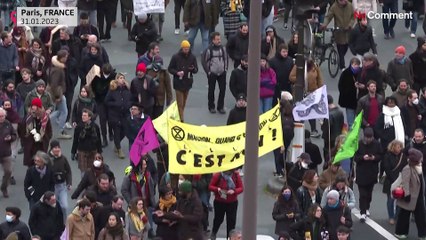 Mobilização massiva contra a reforma das pensões