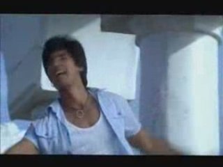 Chup chup ke-aayare-kareena kapoor shahid kapoor