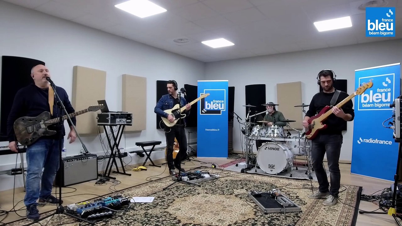 Time Zero Flowing Down