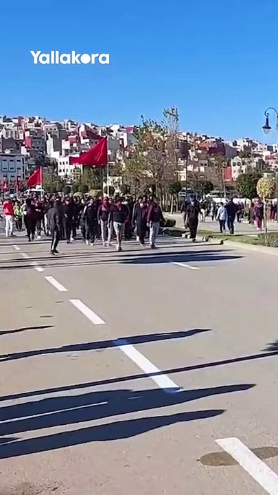 جماهير الأهلي تتوافد على ملعب طنجة قبل مواجهة أوكلاند سيتي
